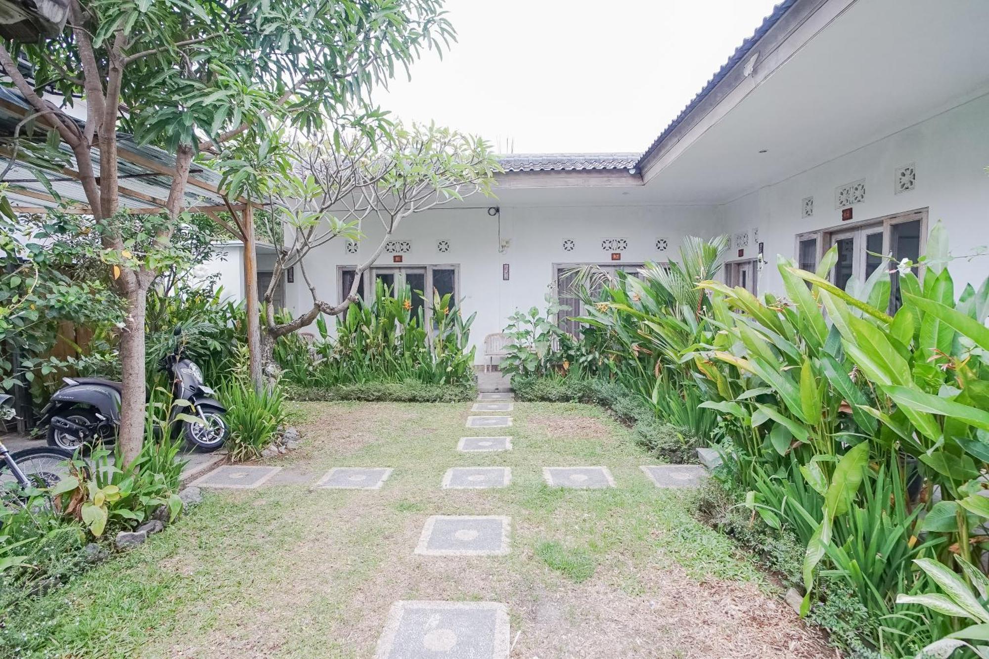 Karan Homestay Canggu Exterior foto